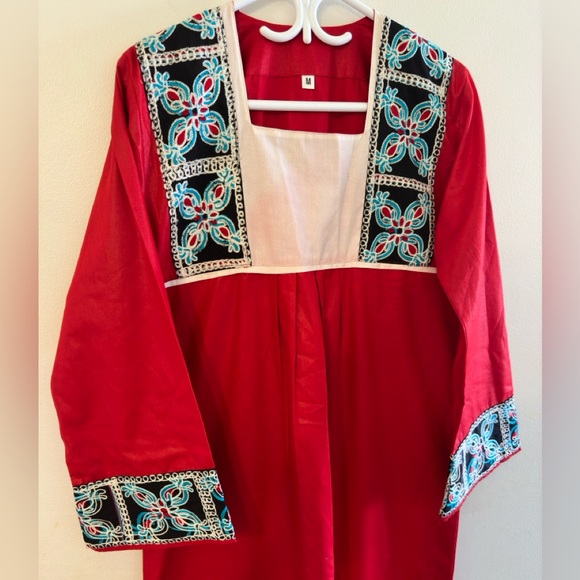 NEW| Red Embroidered Jalabiya/Dress - Picture 2 of 6